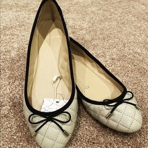 Zara quilted flats. NWT